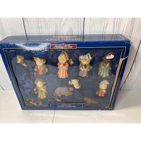 Vtg Nativity Set 12 Pcs Set Christmas Kids Nativity READ - Picture 3 of 11